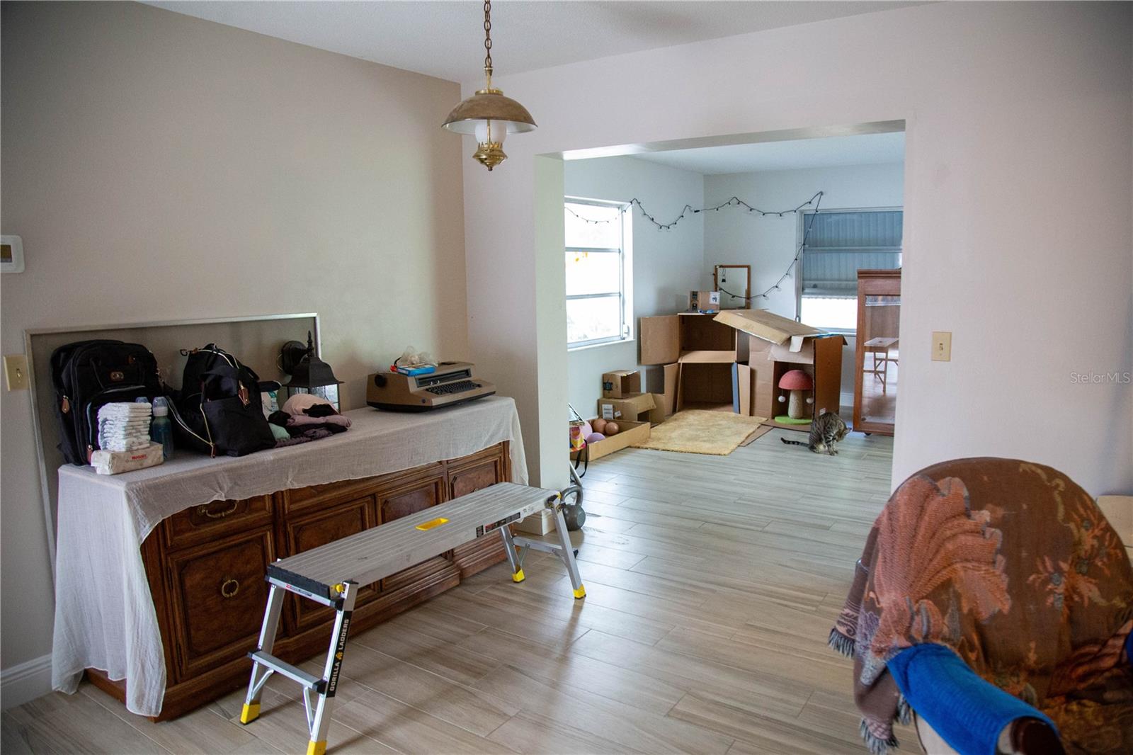 Image 10 of 19 For 704 Beverly Avenue