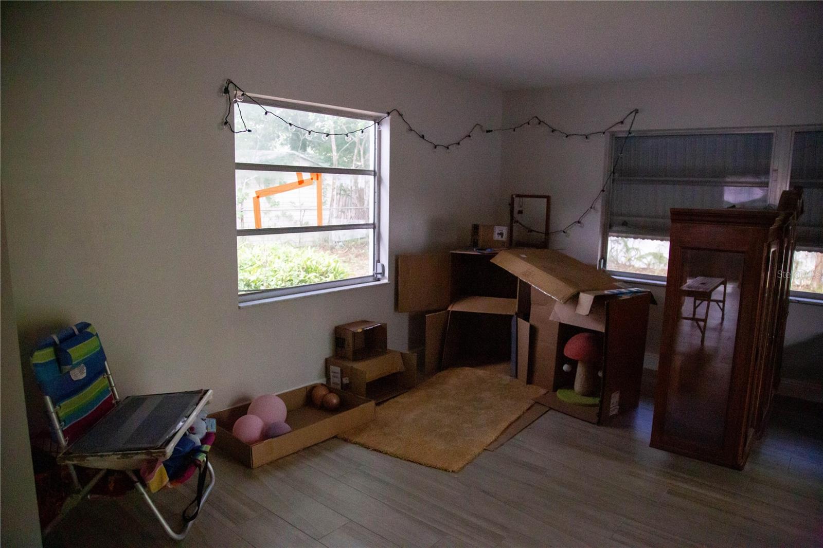 Image 11 of 19 For 704 Beverly Avenue