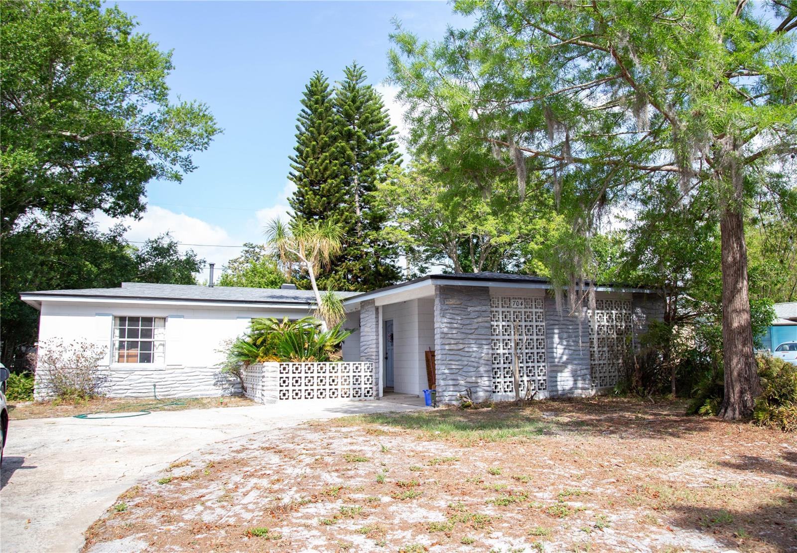 Image 19 of 19 For 704 Beverly Avenue