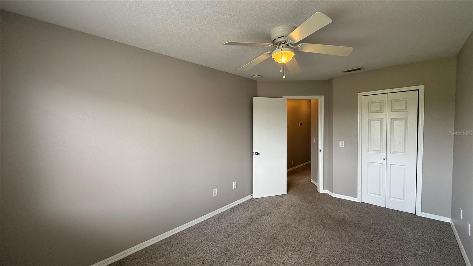 Image 19 of 27 For 343 Caribbean Drive