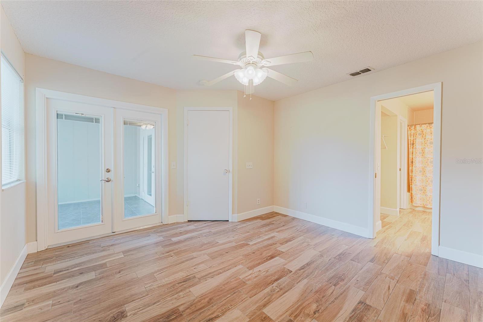 Image 12 of 41 For 604 Chestnut Oak Circle 106