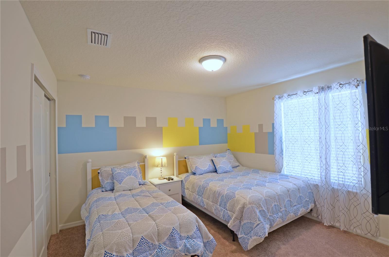 Image 31 of 41 For 1663 Lima Avenue