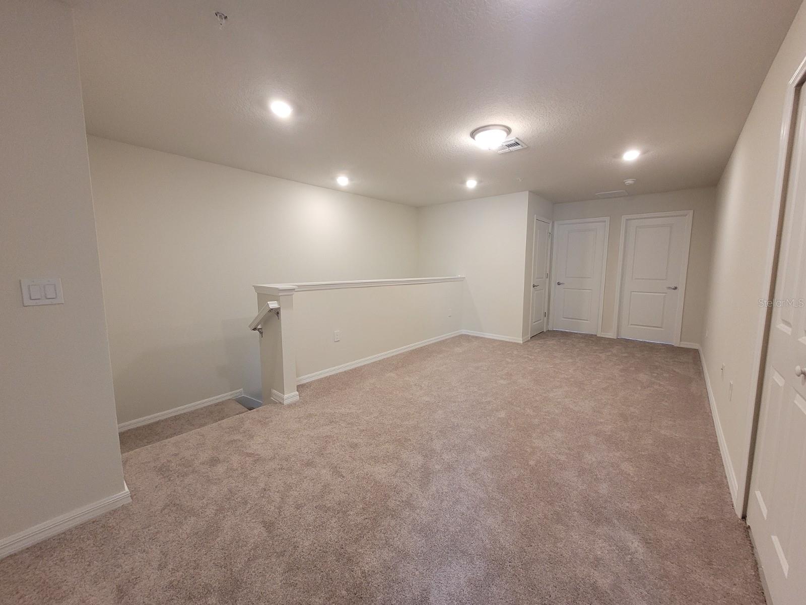 Image 14 of 96 For 1286 Shoreside Street