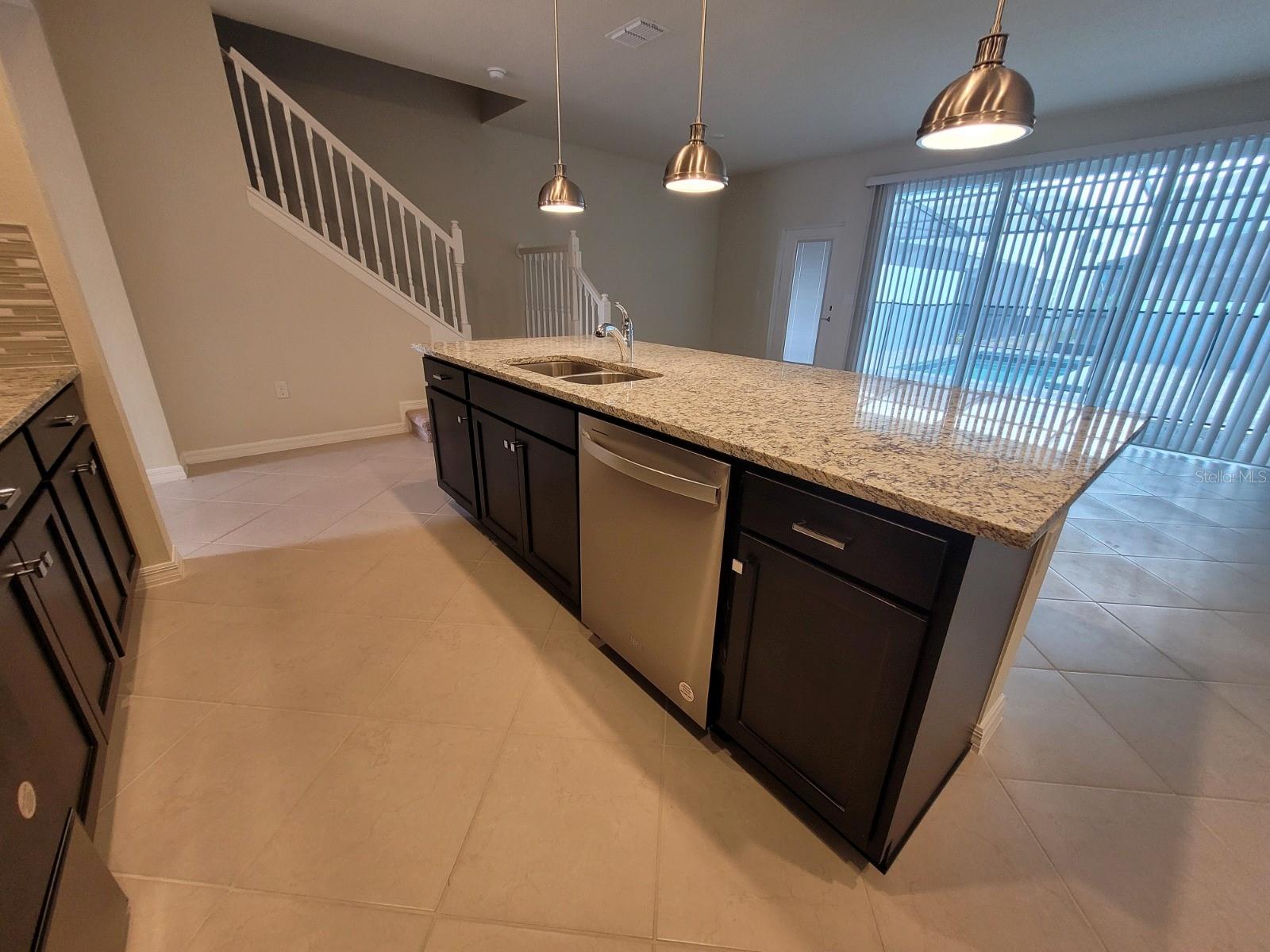 Image 45 of 96 For 1286 Shoreside Street