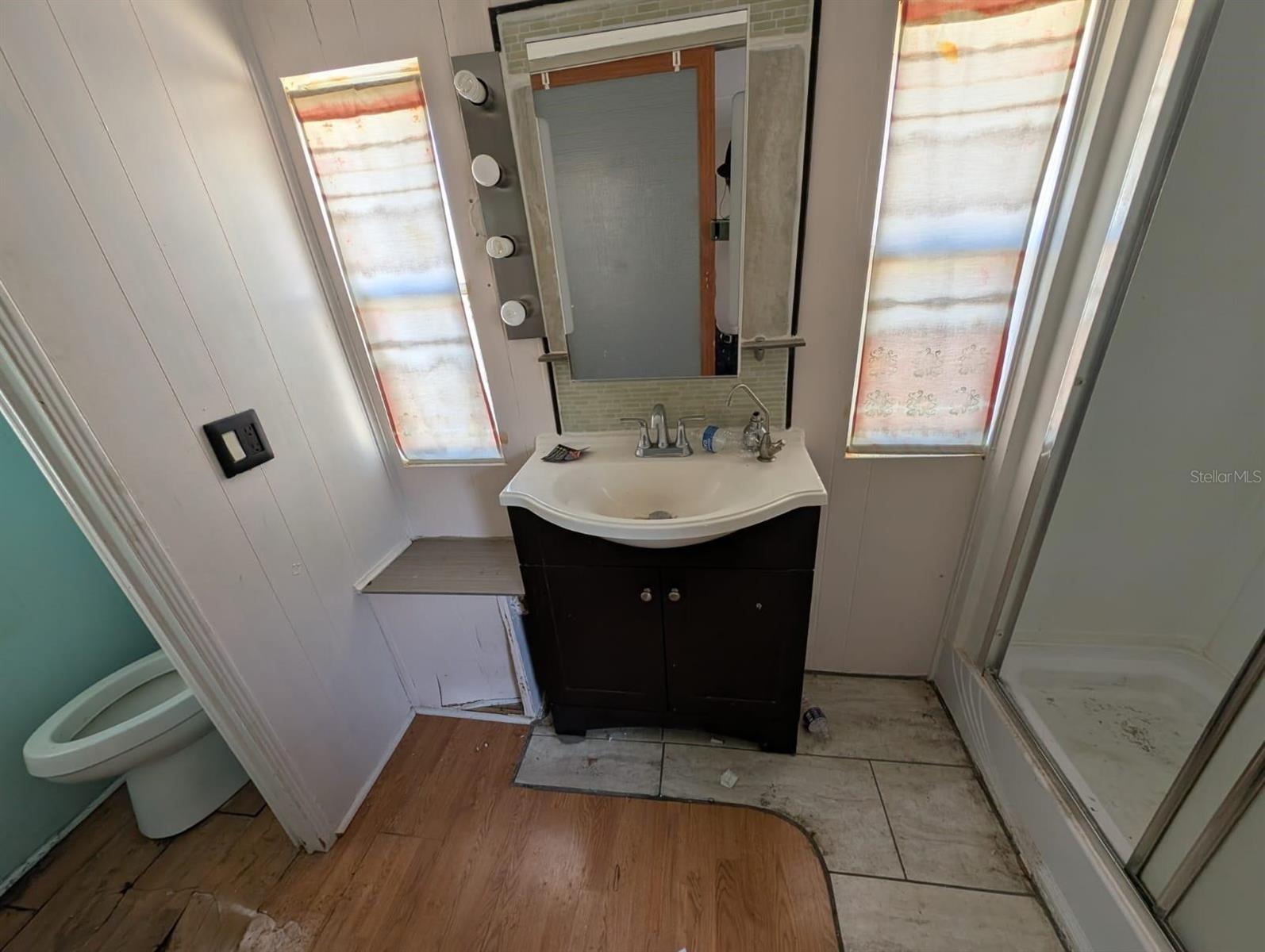 Image 12 of 22 For 39611 Gloryland Drive