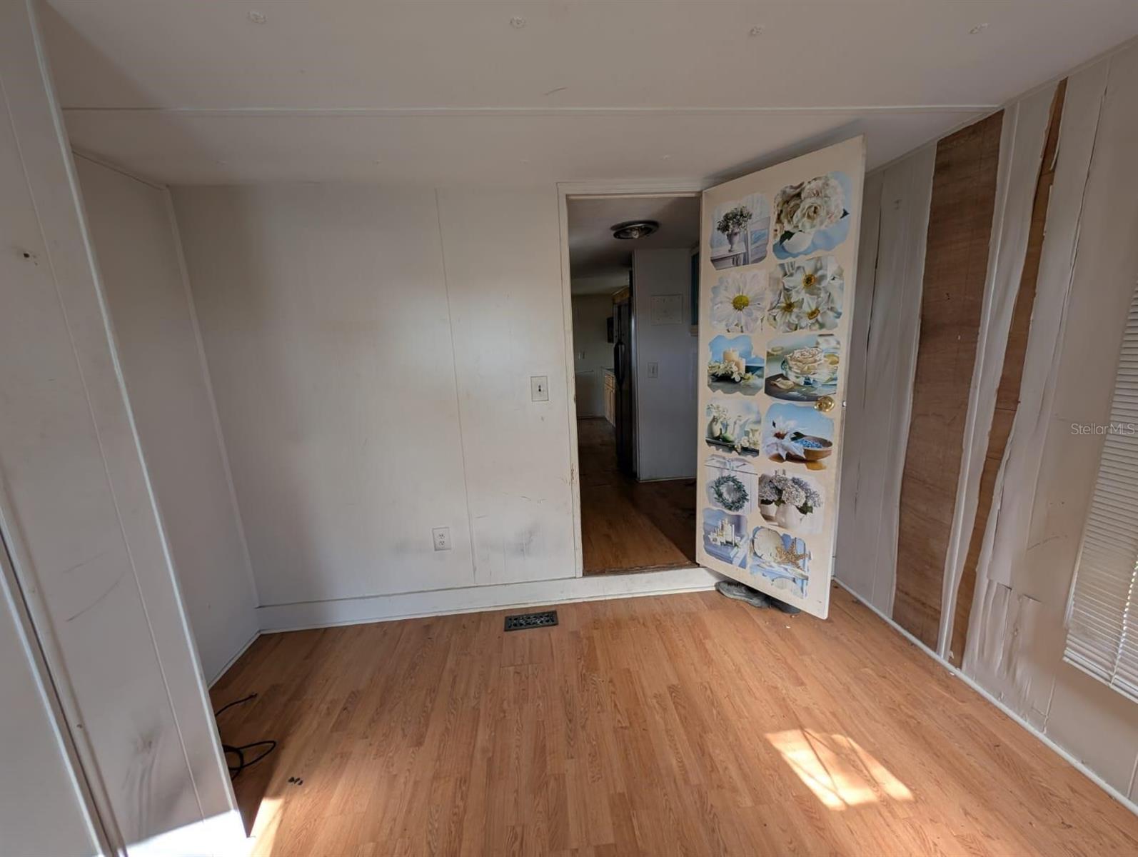 Image 15 of 22 For 39611 Gloryland Drive