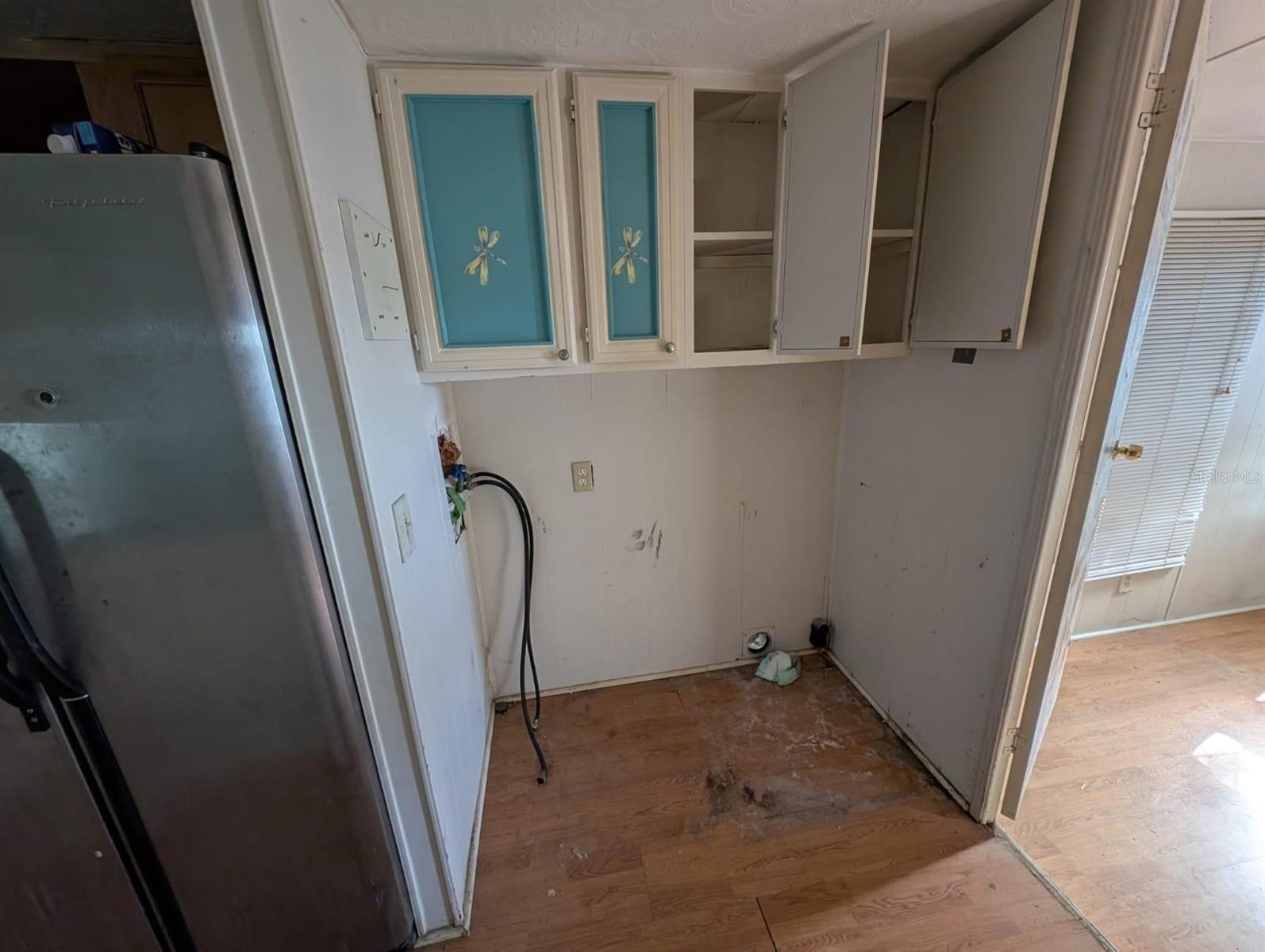 Image 17 of 22 For 39611 Gloryland Drive