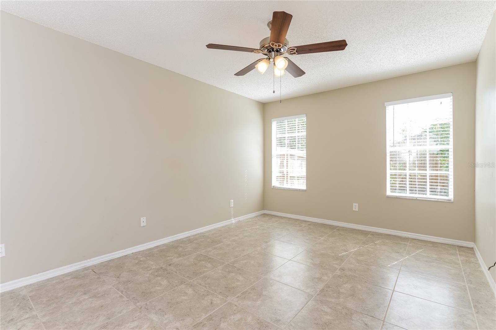 Image 10 of 17 For 1772 Chatham Circle