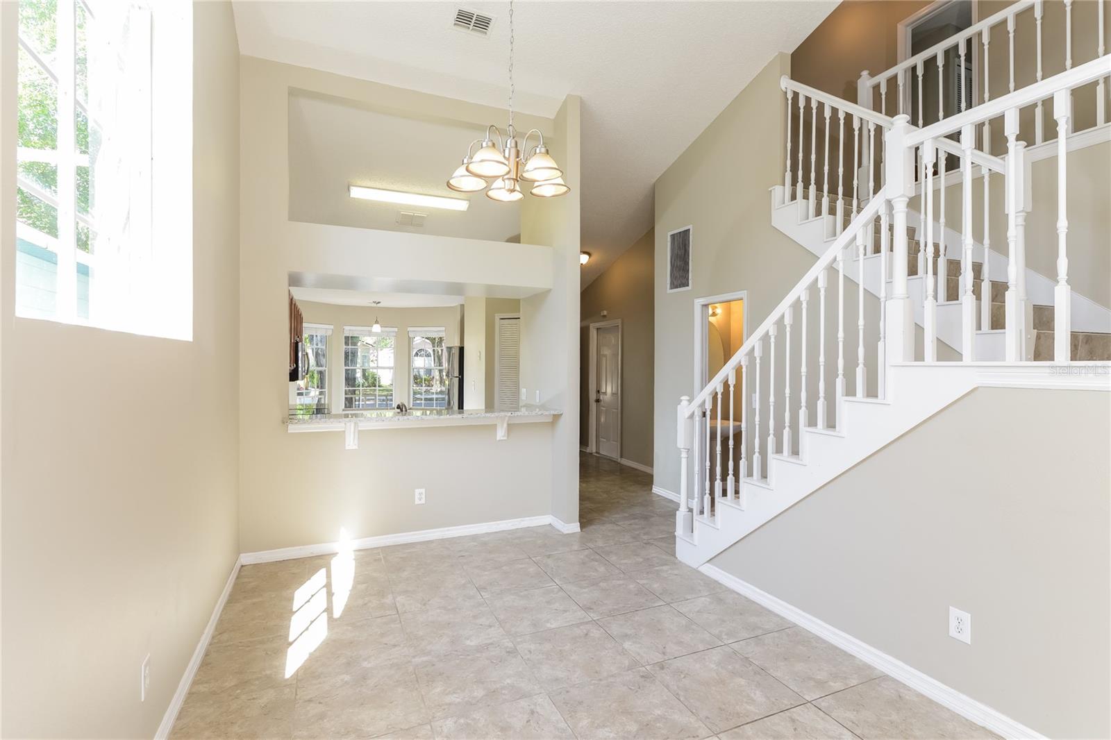 Image 6 of 17 For 1772 Chatham Circle