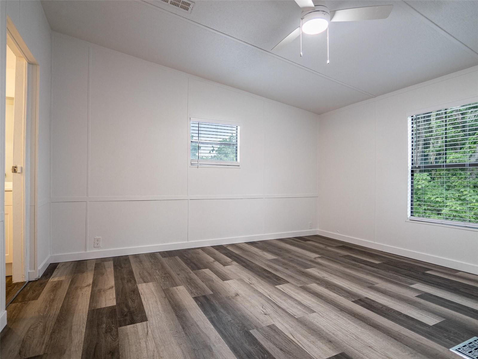 Image 15 of 49 For 1610 Orange Avenue