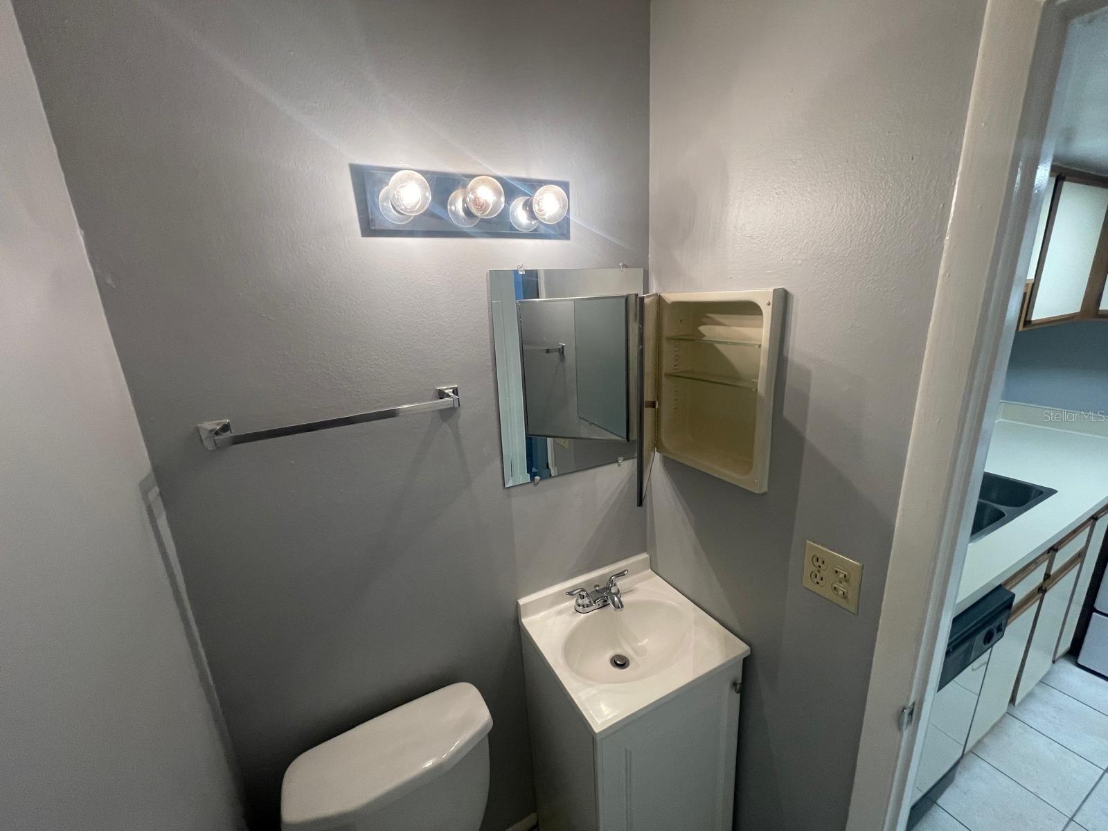 Image 17 of 20 For 4117 Semoran Boulevard 7