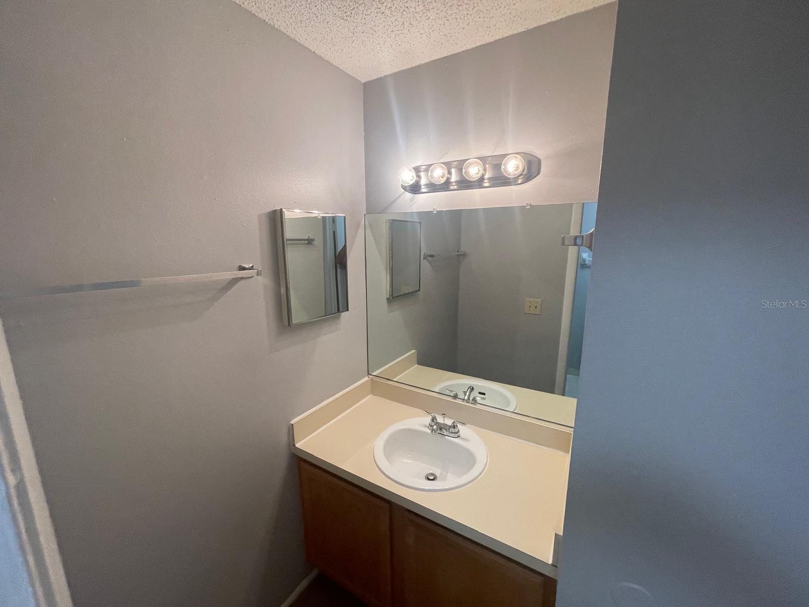 Image 19 of 20 For 4117 Semoran Boulevard 7