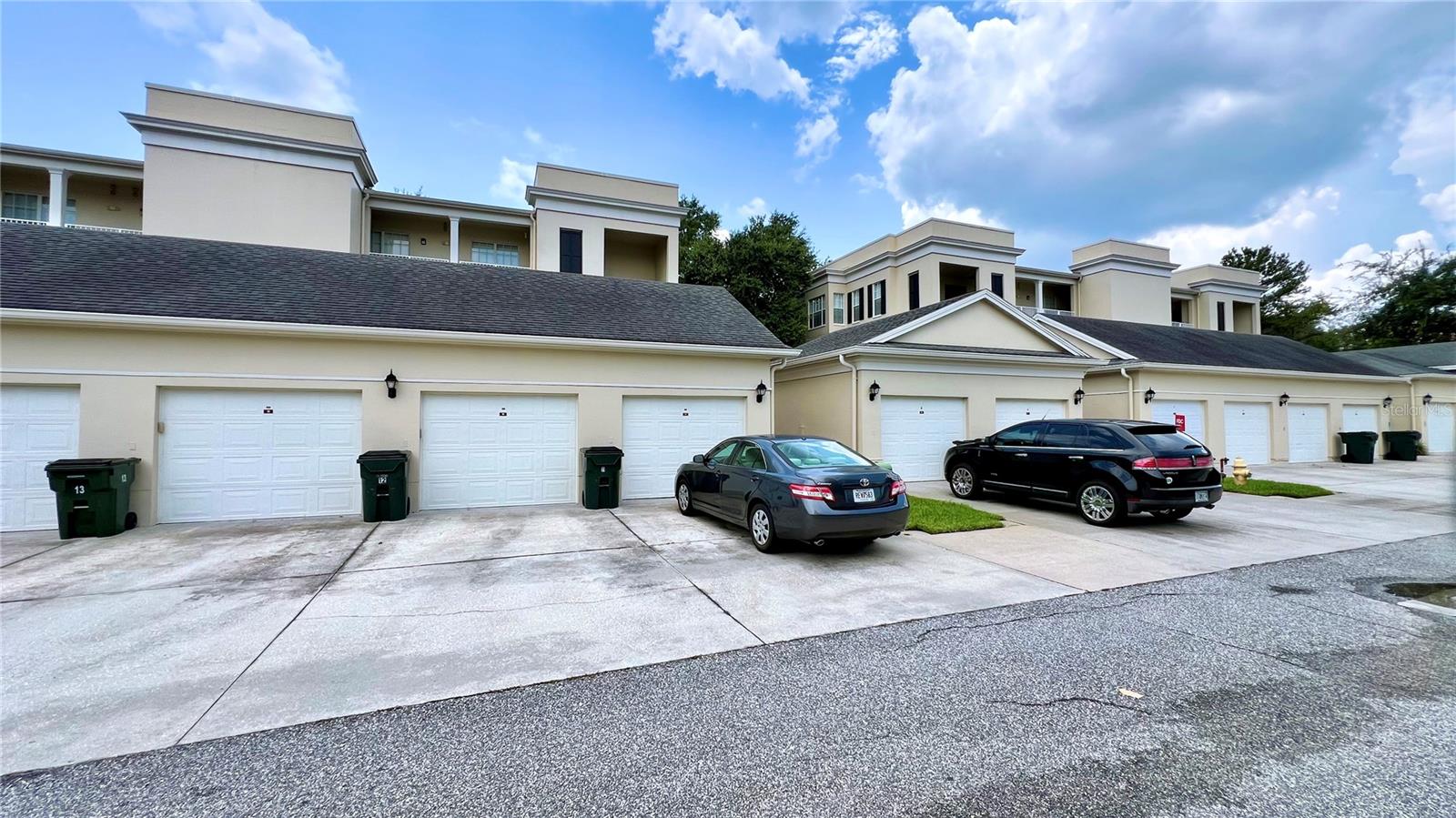 Image 35 of 41 For 921 Begonia Road 302