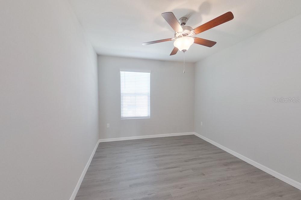 Image 11 of 21 For 8621 43rd Terrace