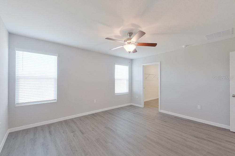 Image 17 of 21 For 8621 43rd Terrace