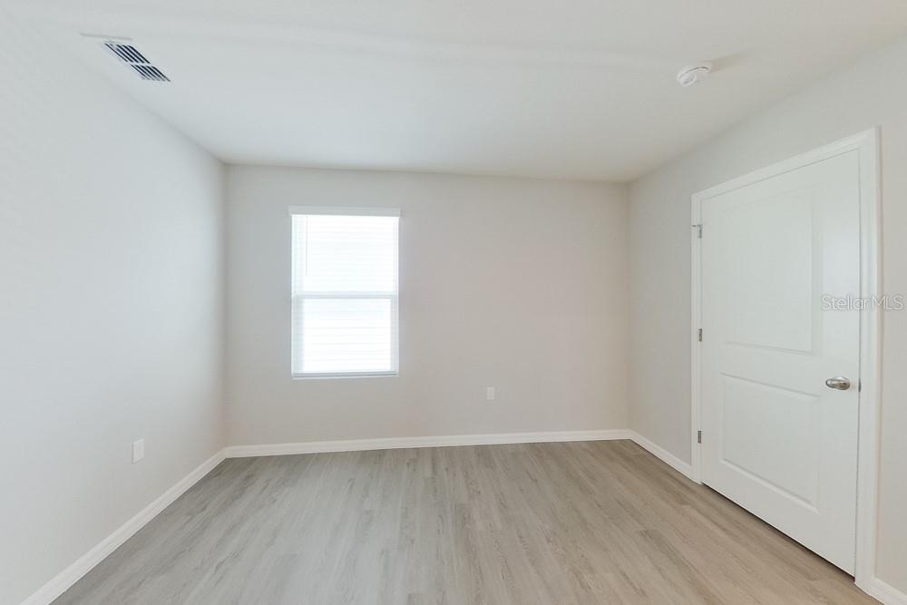 Image 8 of 21 For 8621 43rd Terrace