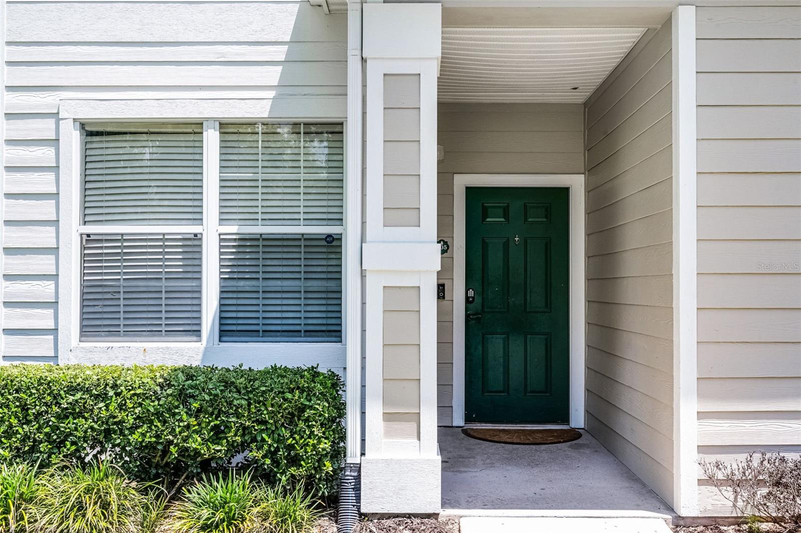 Image 16 of 17 For 304 Southern Pecan Circle 105