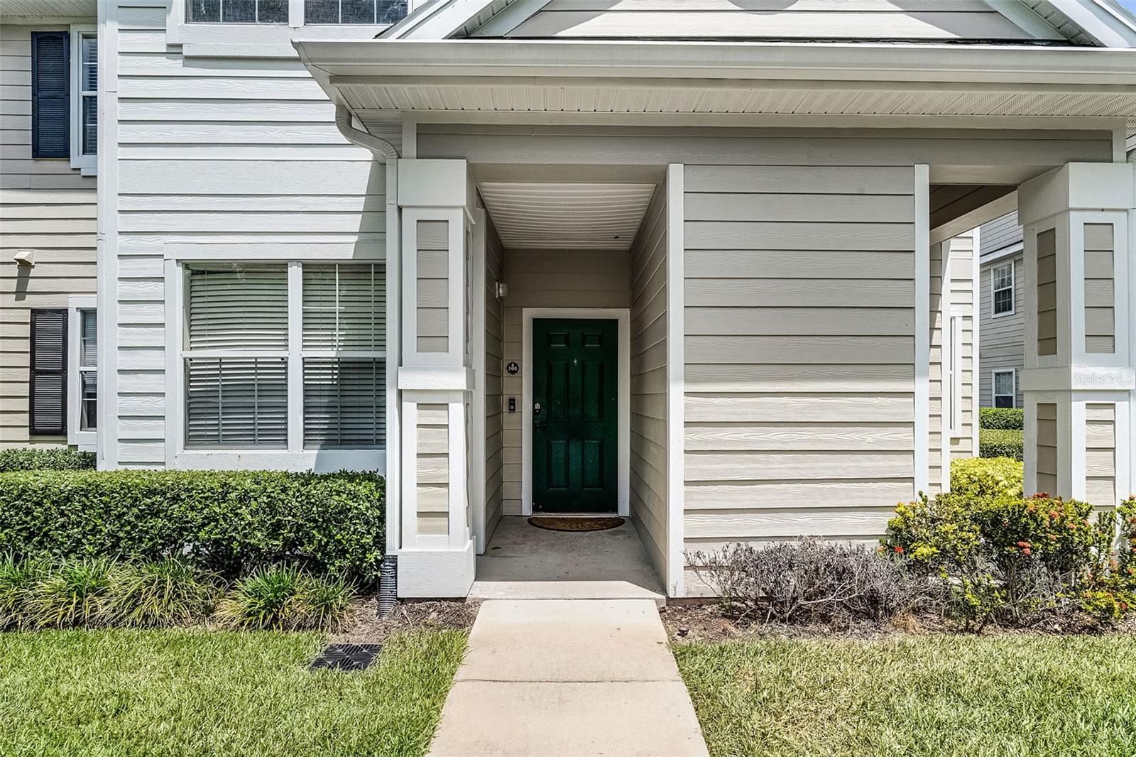 Image 2 of 17 For 304 Southern Pecan Circle 105