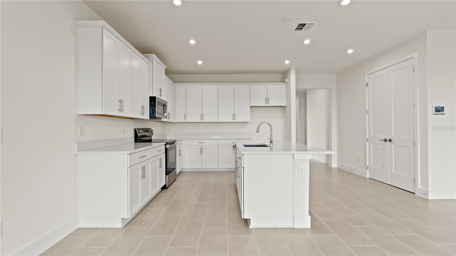 Image 8 of 42 For 30330 Emerald Forest Drive