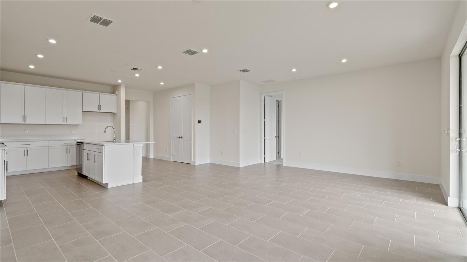 Image 9 of 42 For 30330 Emerald Forest Drive