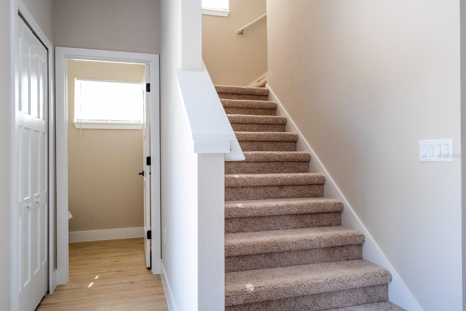 Image 13 of 23 For 2041 Warrens Avenue