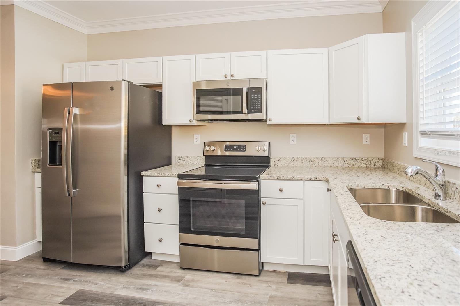 Image 10 of 17 For 3121 4th Avenue S