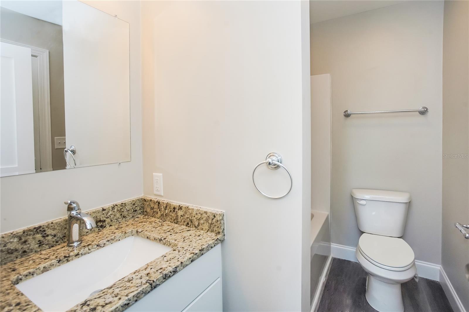 Image 14 of 17 For 3121 4th Avenue S
