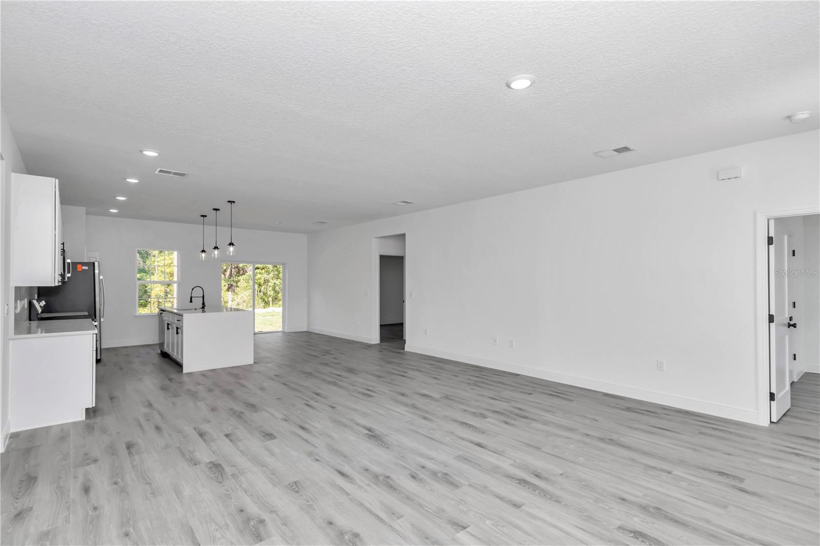 Image 13 of 36 For 13430 88th Terrace