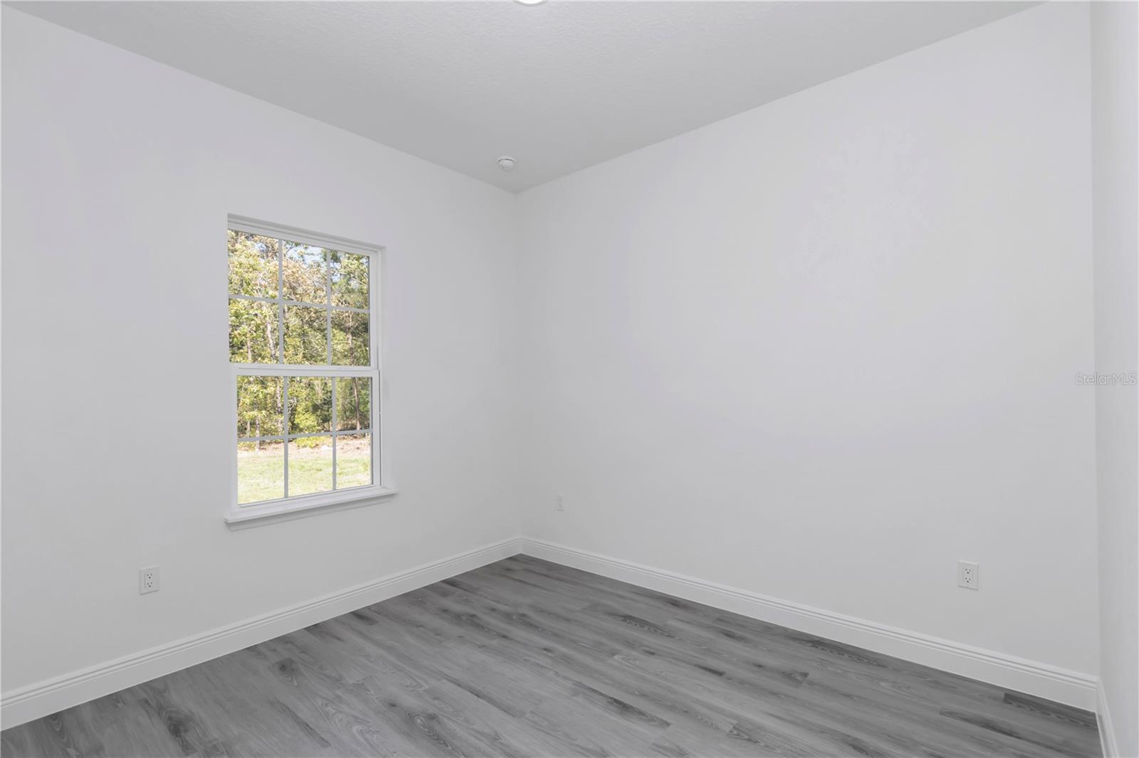 Image 19 of 36 For 13430 88th Terrace