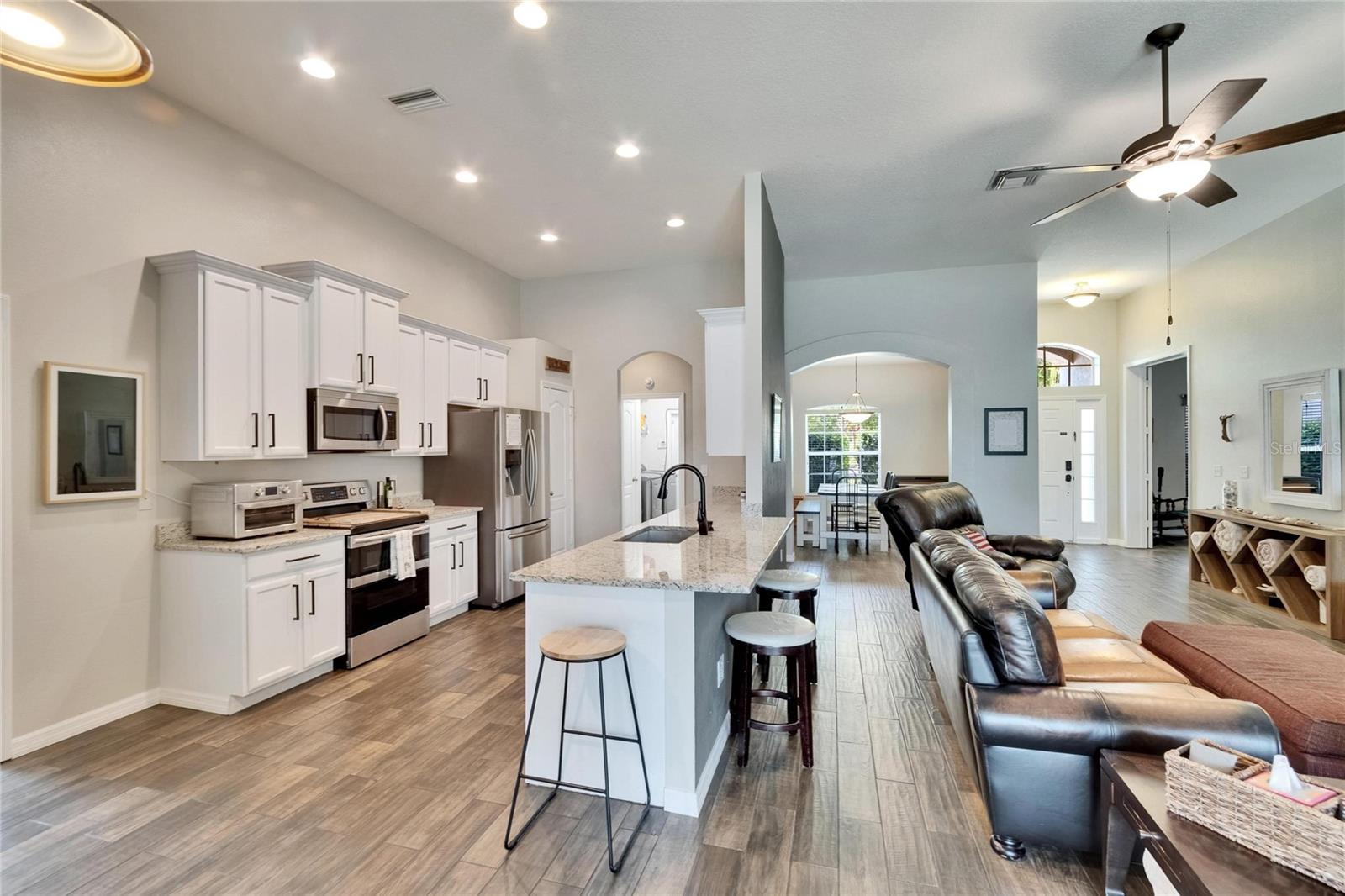 Image 15 of 74 For 12802 Cattail Shore Lane