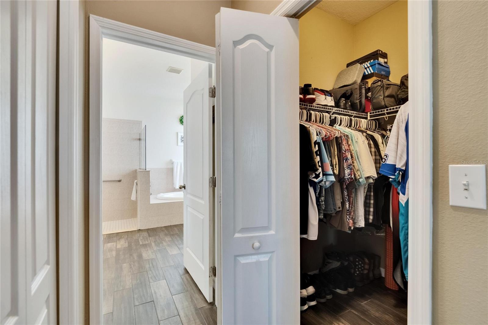 Image 37 of 74 For 12802 Cattail Shore Lane