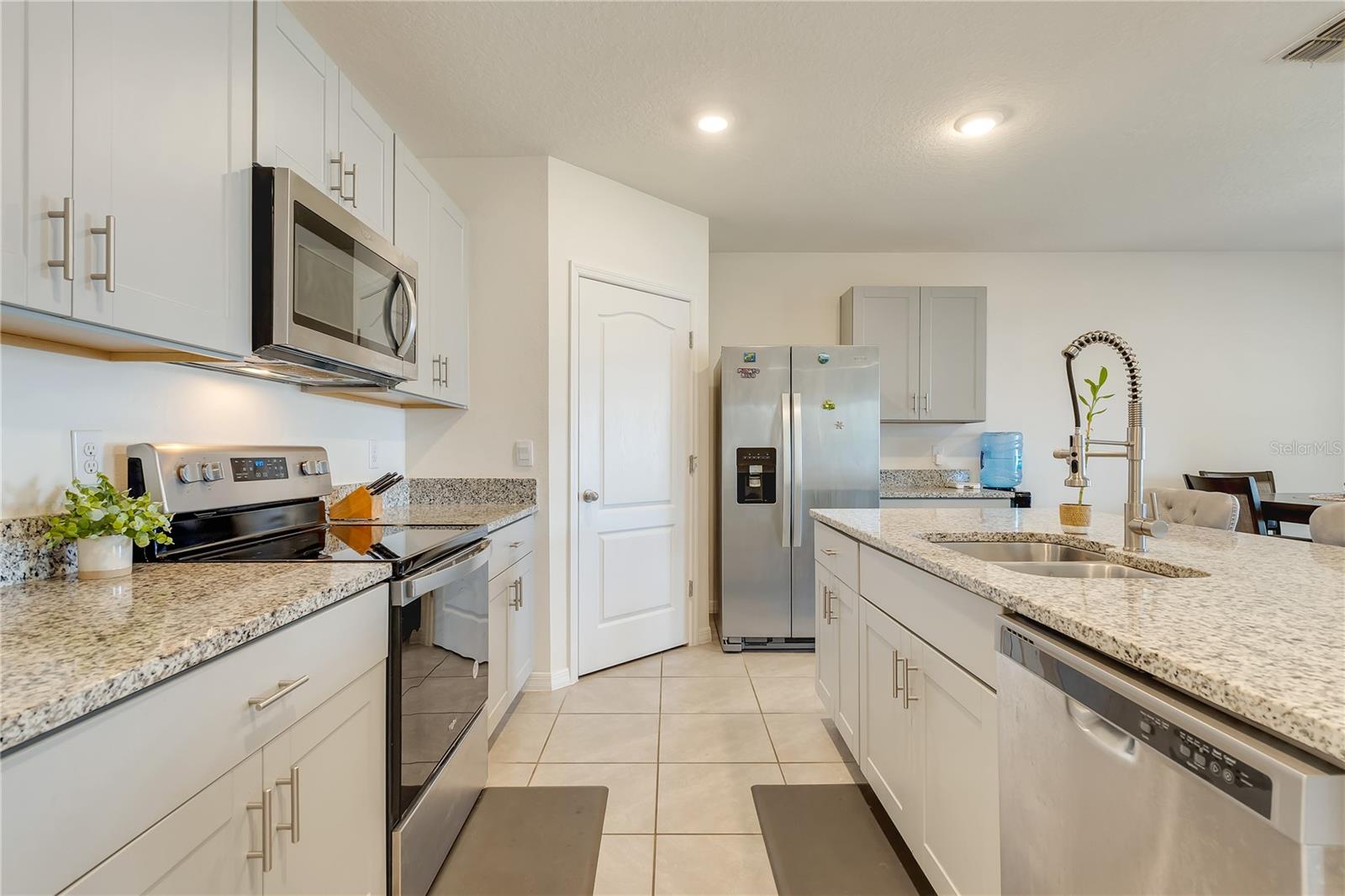 Image 5 of 29 For 1535 Barberry Drive