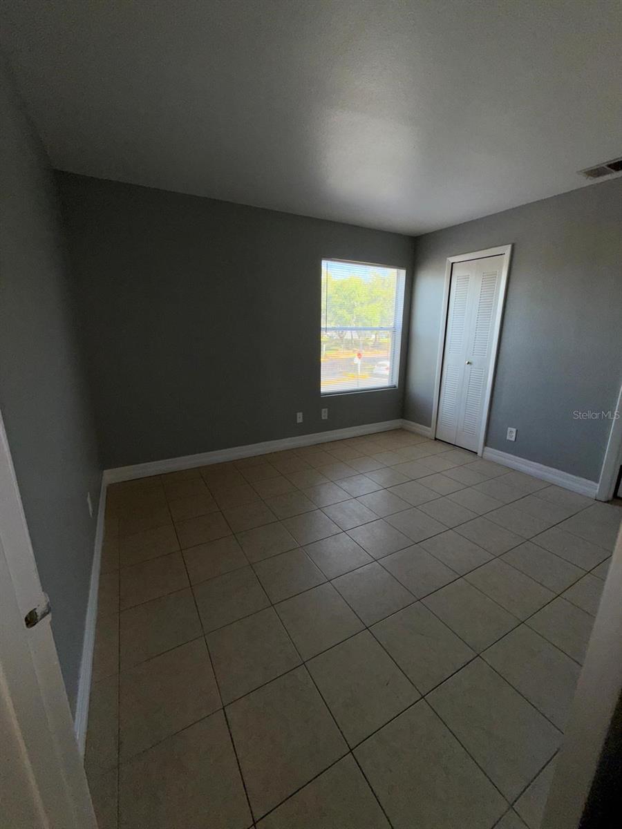 Image 10 of 19 For 4772 Walden Circle 228