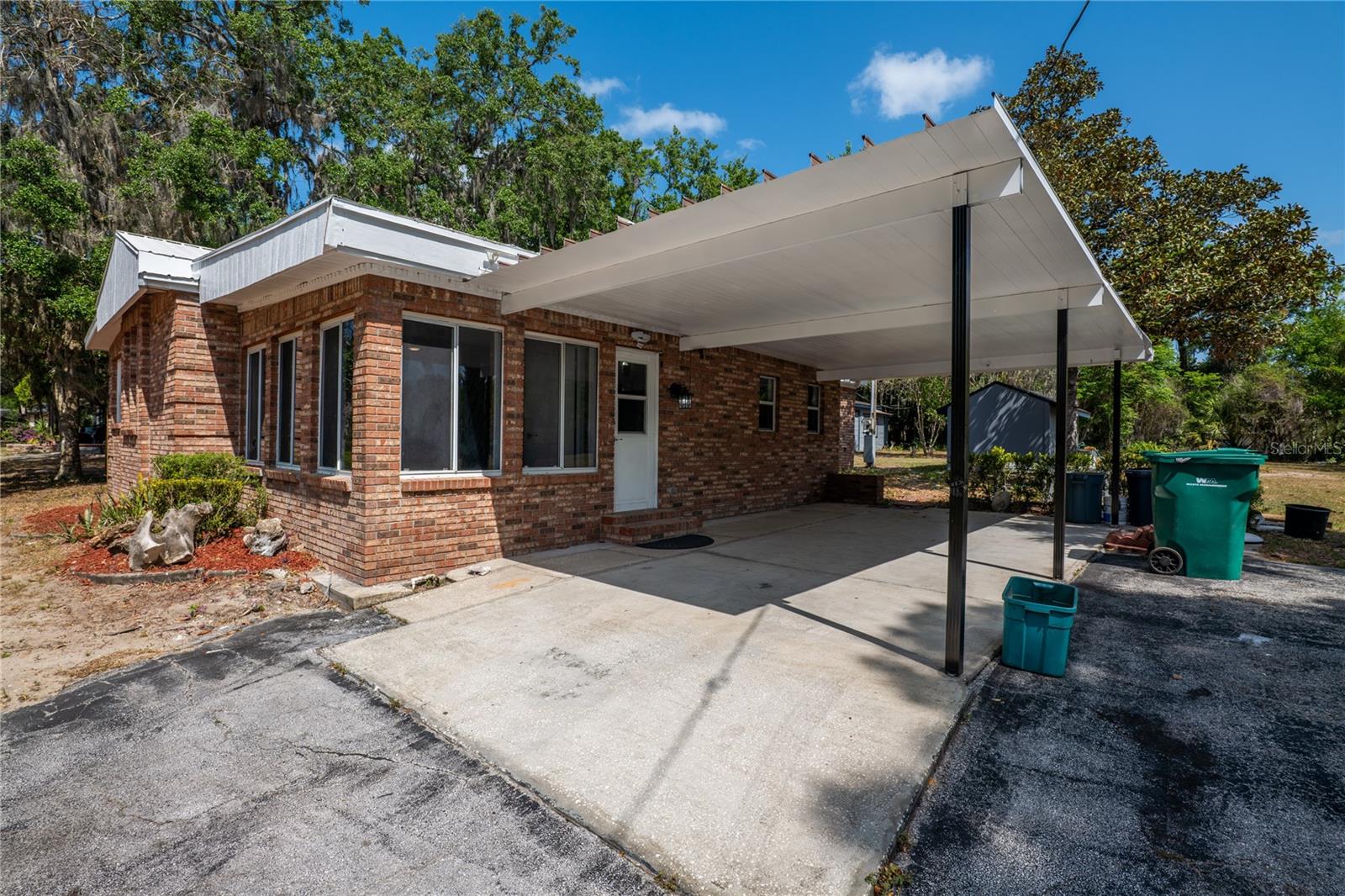 Details for 237 Mcclendon Street, LADY LAKE, FL 32159