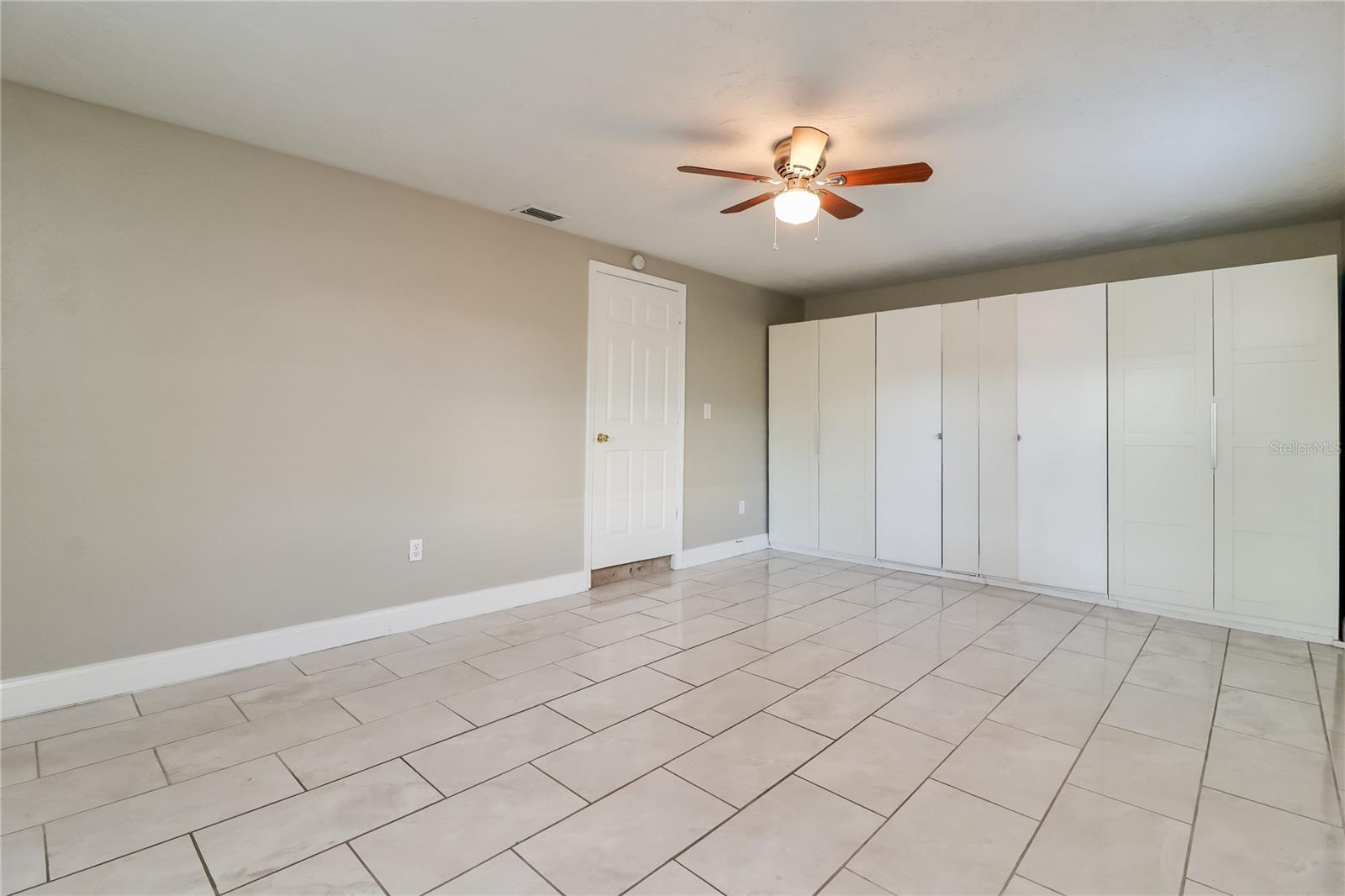 Image 5 of 16 For 121 Sunlit Cove Drive Ne