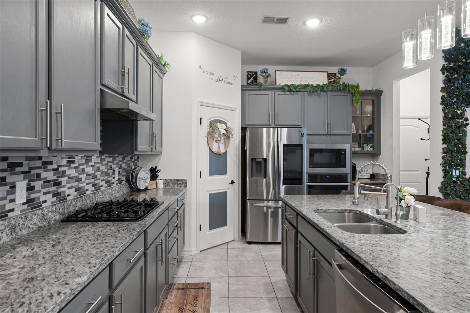 Image 15 of 80 For 2264 Emerald Springs Drive