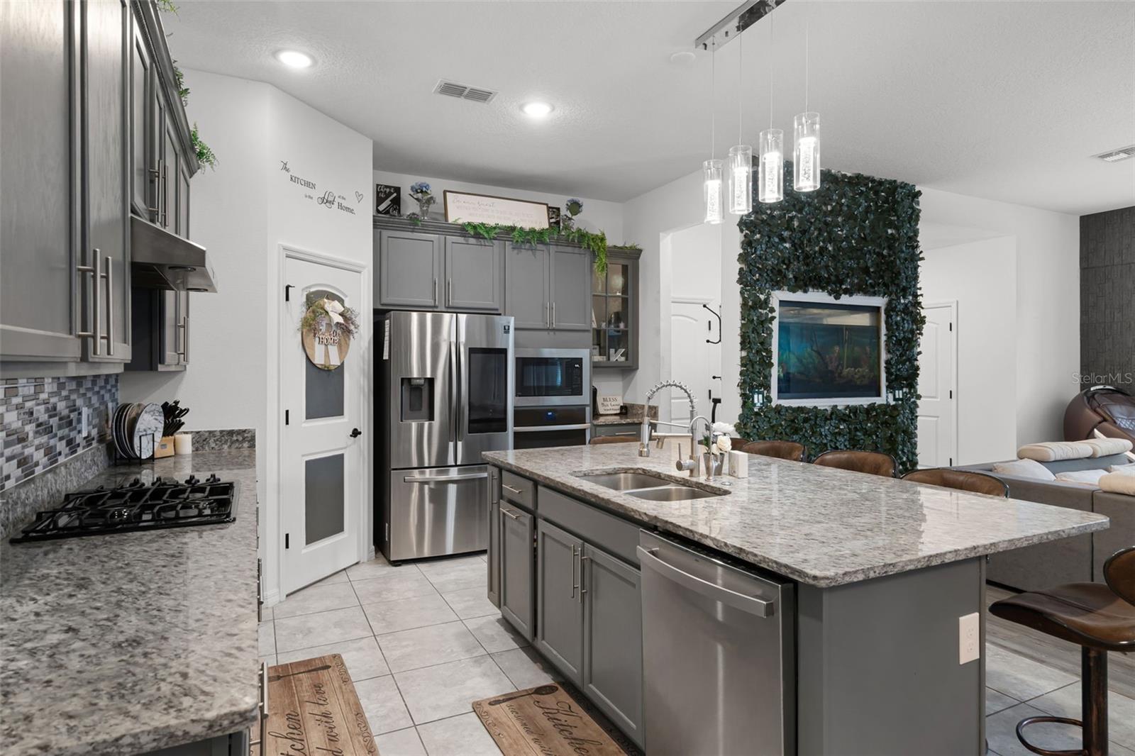 Image 17 of 80 For 2264 Emerald Springs Drive