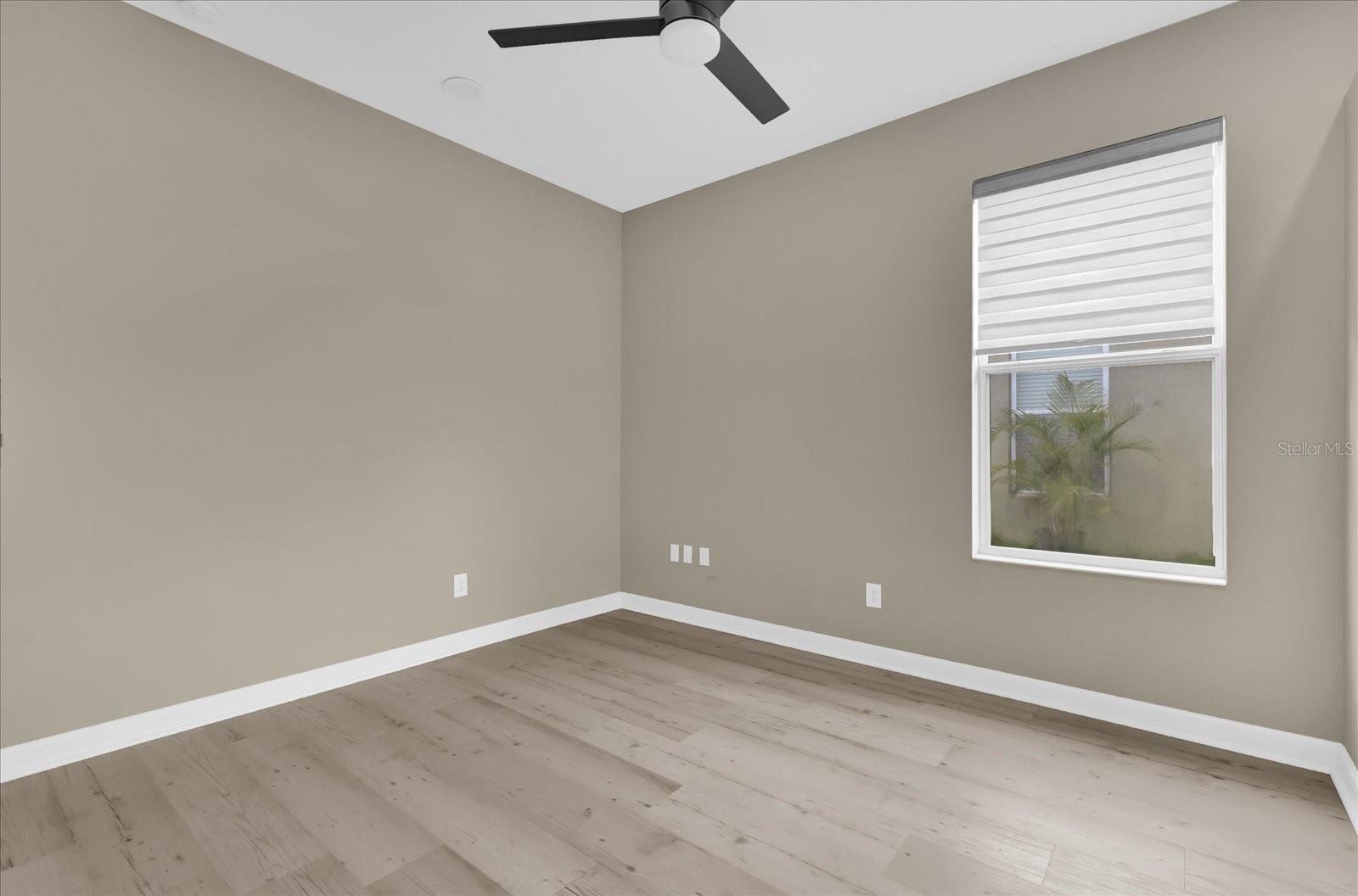 Image 16 of 40 For 2819 Boating Boulevard