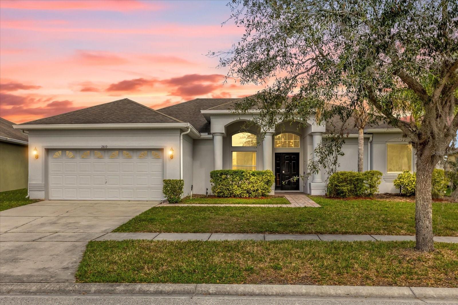 Image 3 of 40 For 2819 Boating Boulevard