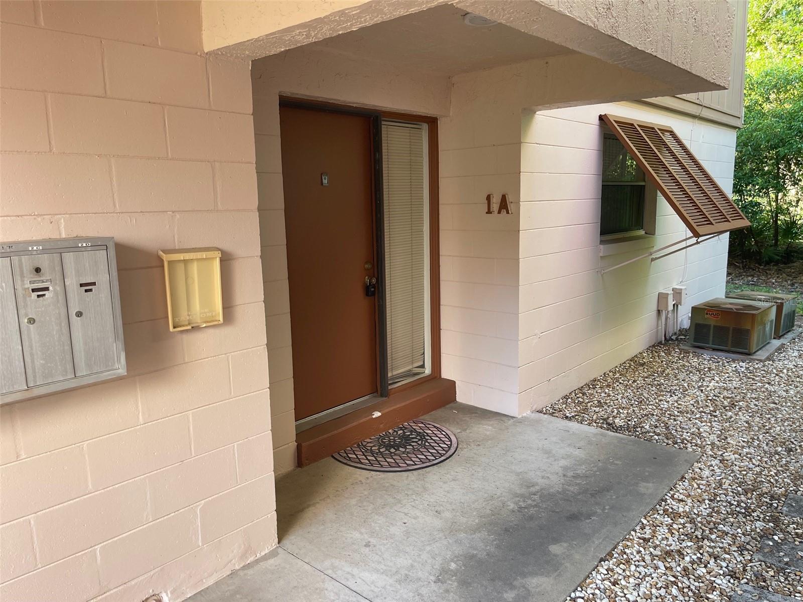 Image 2 of 12 For 170 Palmetto Woods Court 1a