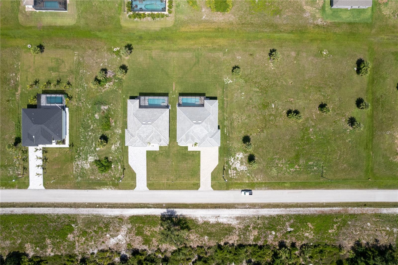 Image 37 of 38 For 223 Rotonda Boulevard S