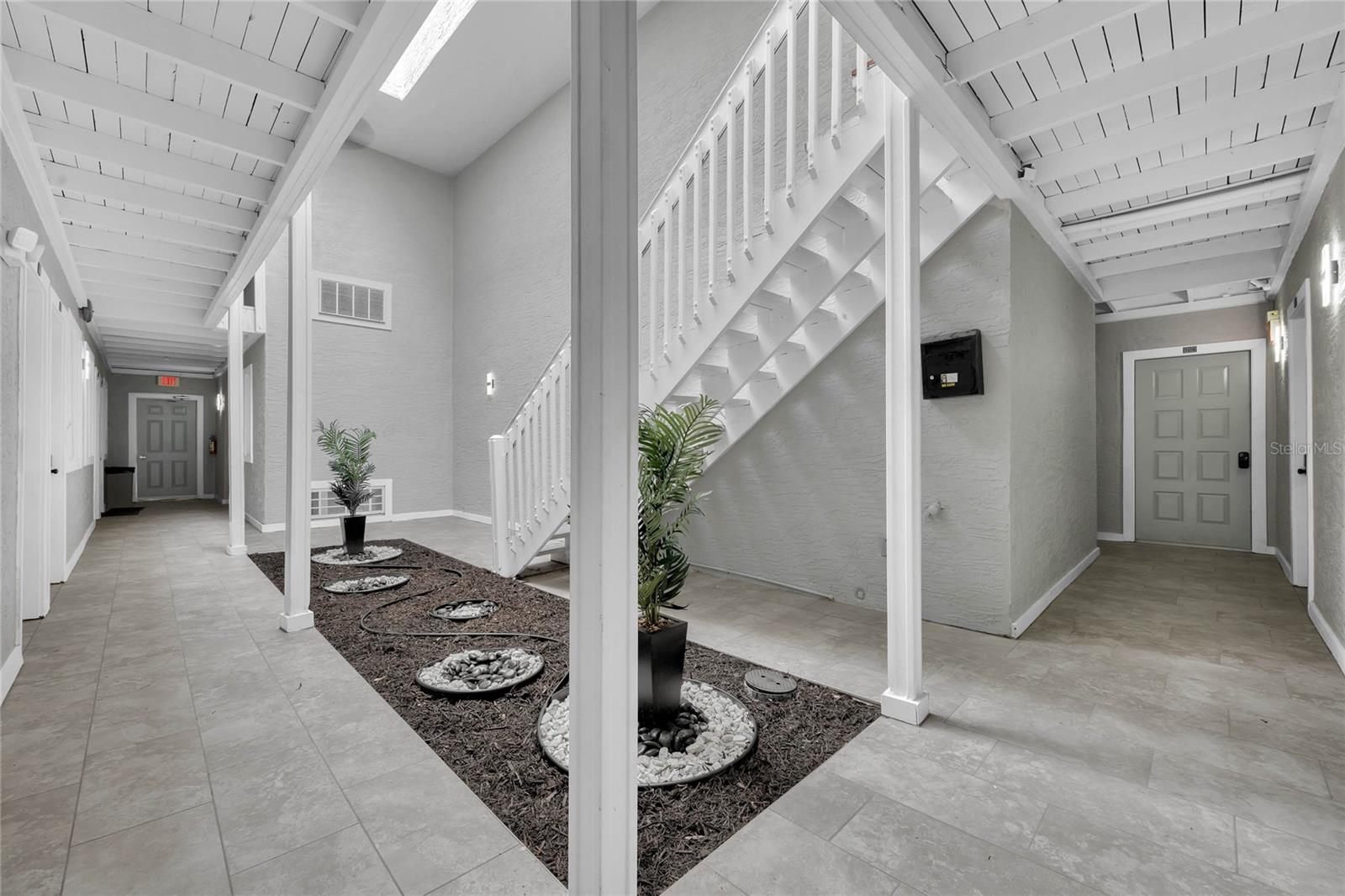 Image 3 of 16 For 452 Osceola Street 101