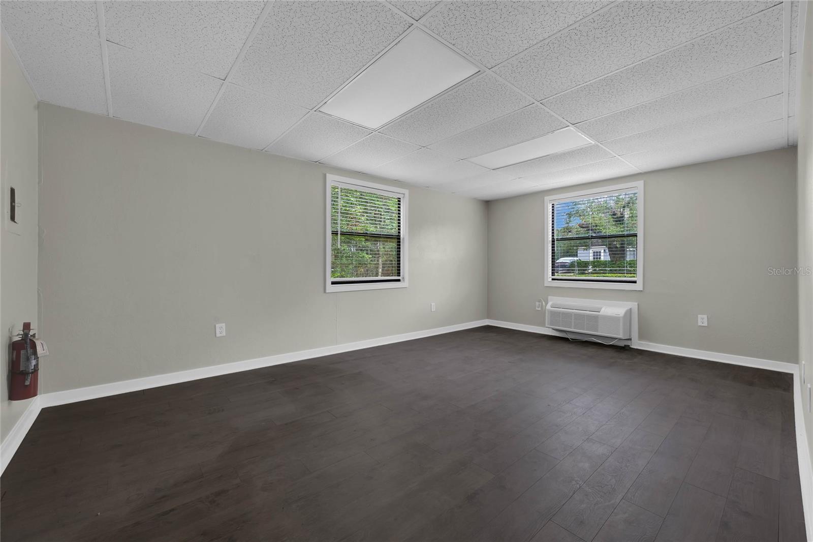 Image 6 of 16 For 452 Osceola Street 101