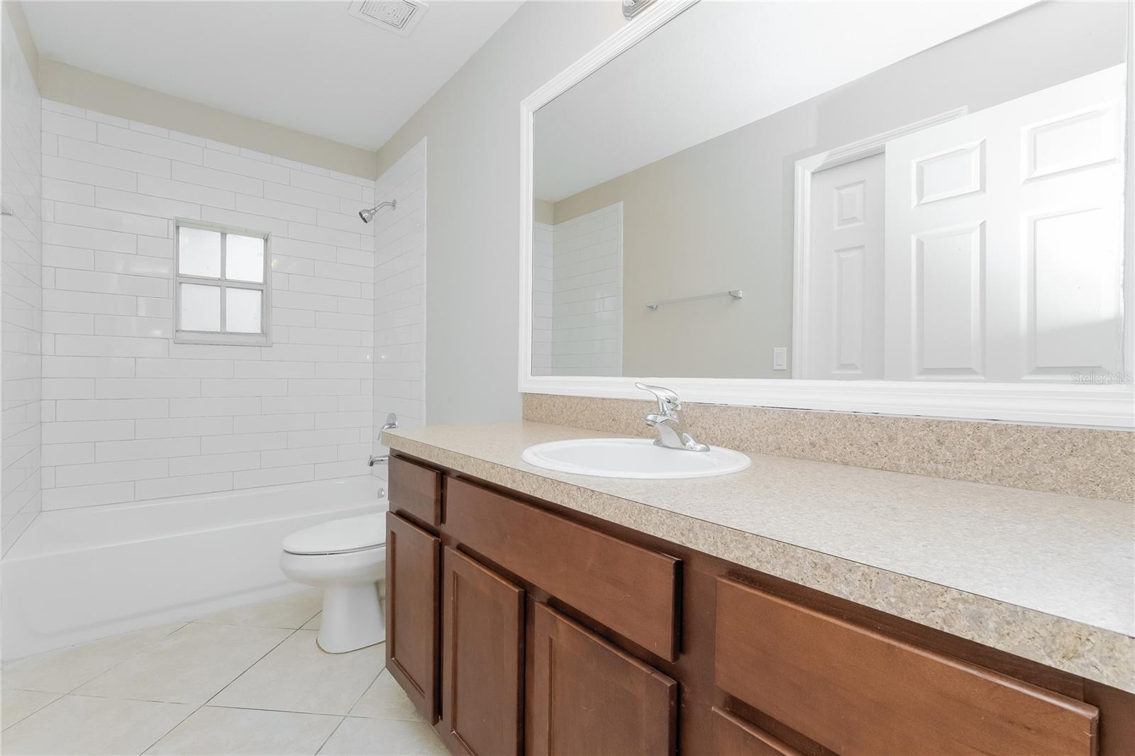 Image 15 of 16 For 9048 Oneal Avenue