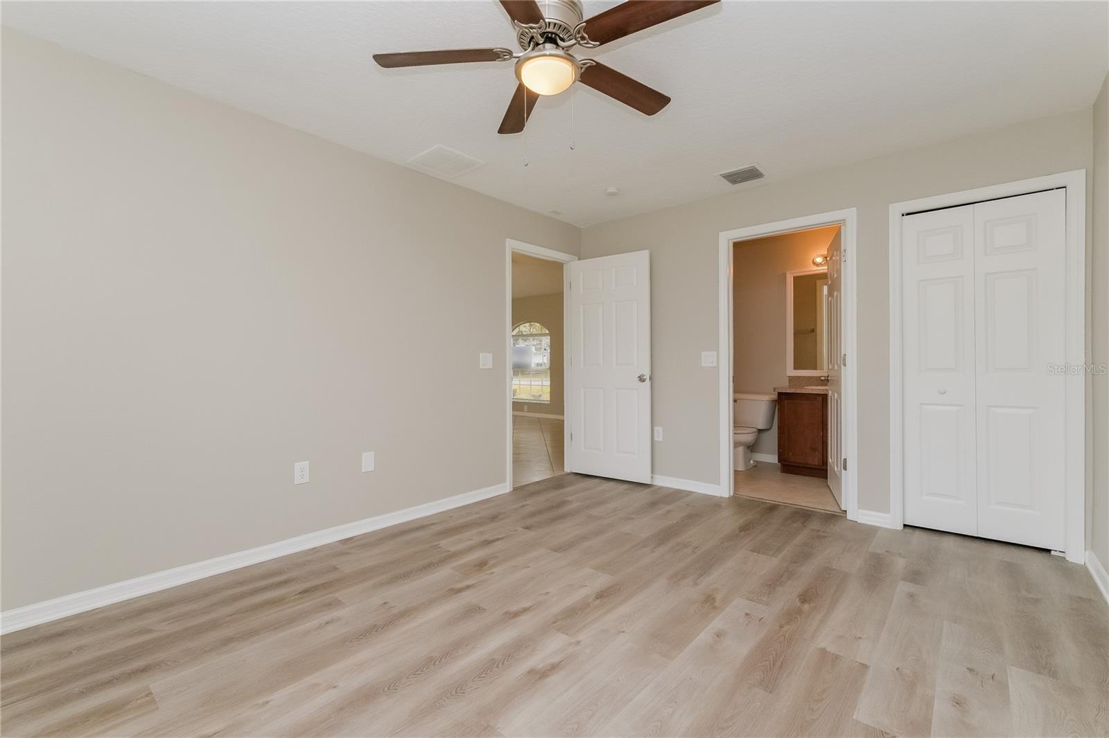 Image 8 of 16 For 9048 Oneal Avenue
