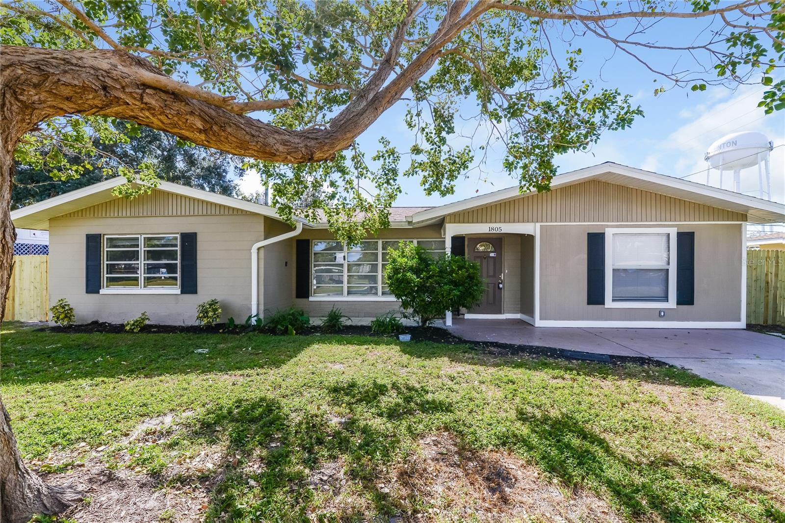 Details for 1805 16th Avenue Drive W, BRADENTON, FL 34205