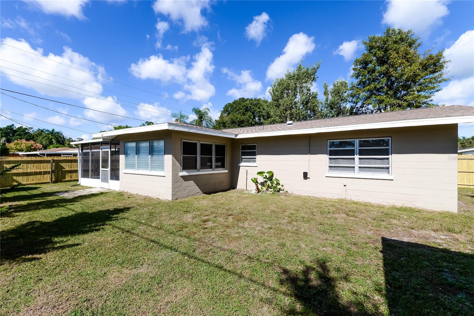 Image 15 of 16 For 1805 16th Avenue Drive W