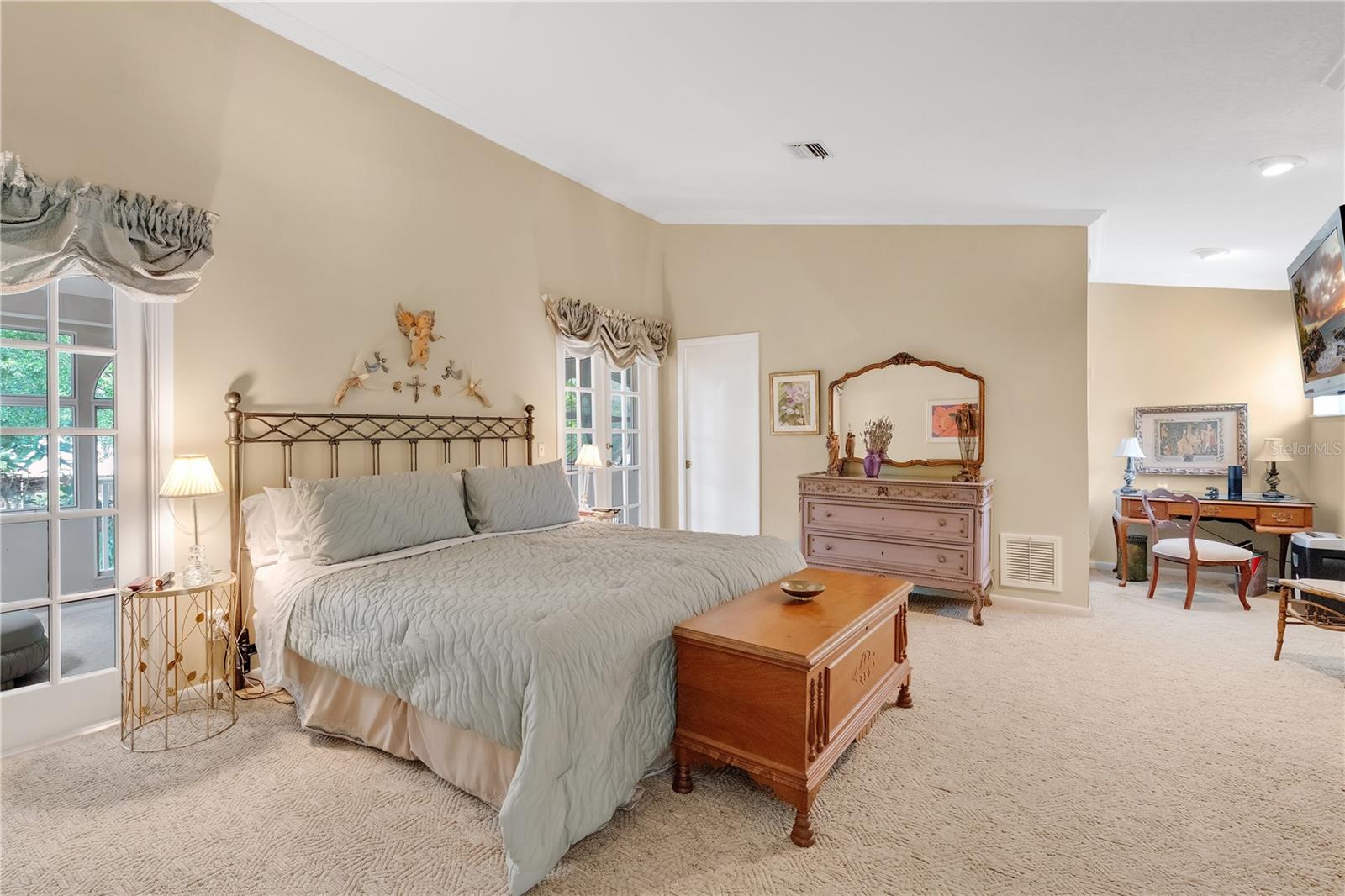 Image 21 of 51 For 3332 Stonewood Court