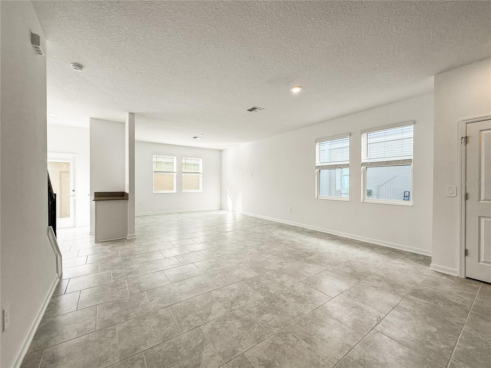 Image 19 of 43 For 4158 Pino Street