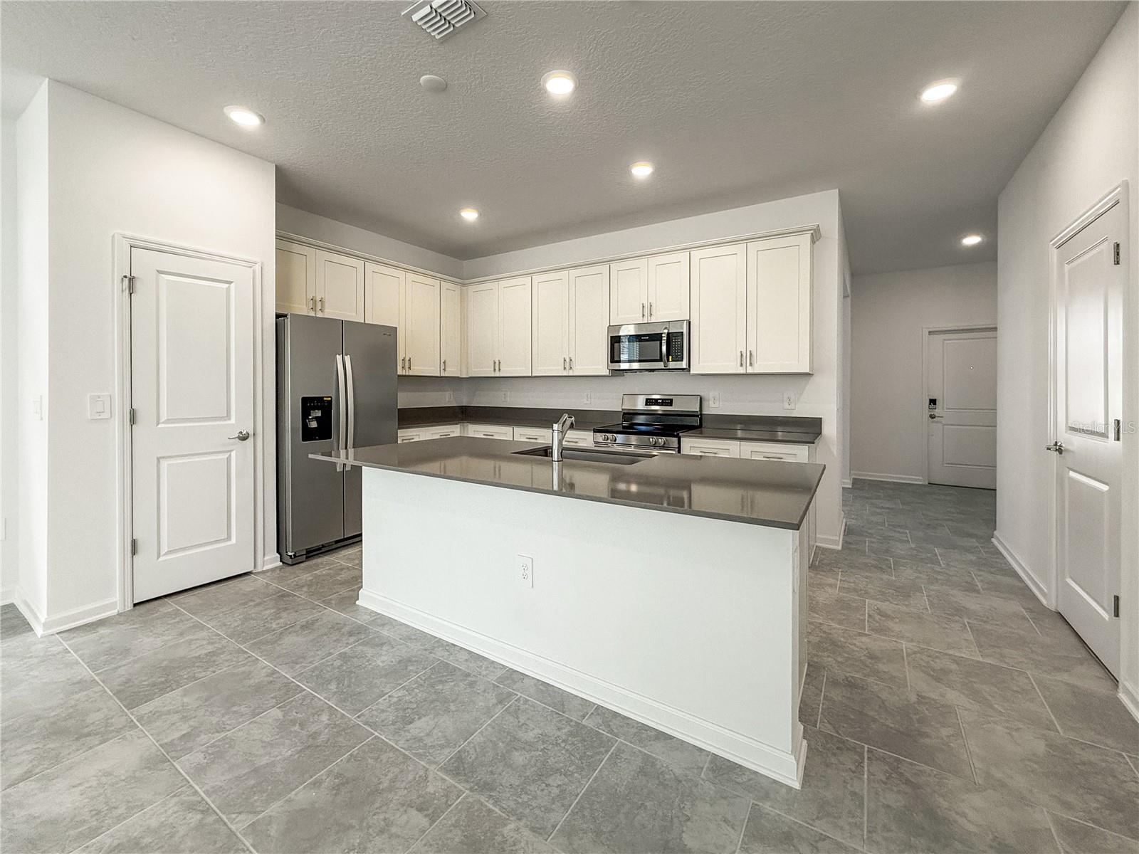 Image 6 of 43 For 4158 Pino Street